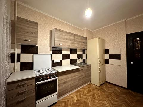 квартира по адресу Ларисы Руденко ул., 15/14