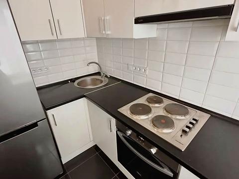 квартира за адресою Джона Маккейна вул. (Івана Кудрі), 10