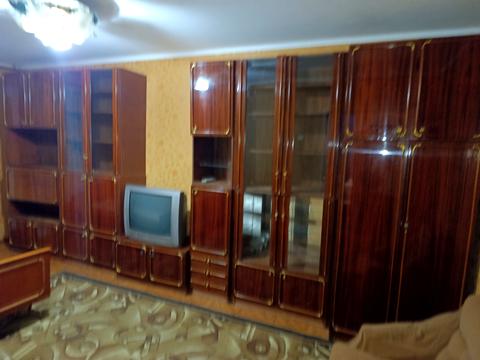 квартира за адресою Владислава Бувалкіна вул. (Бочарова Генерала), 8