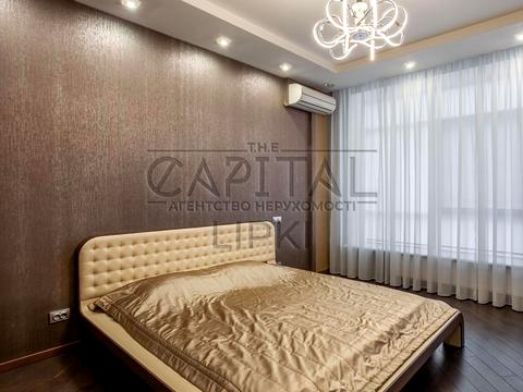 квартира за адресою Андрія Верхогляда вул. (Михайла Драгомирова), 12