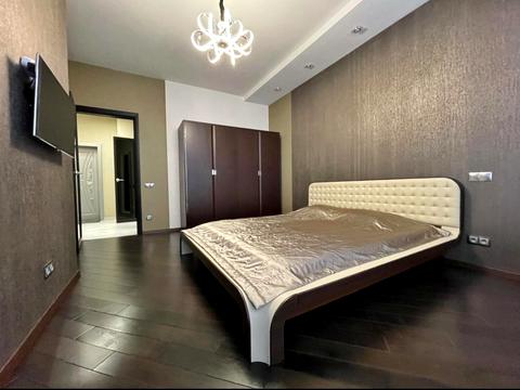 квартира за адресою Андрія Верхогляда вул. (Михайла Драгомирова), 12