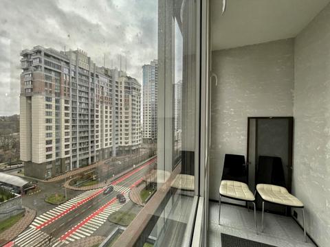 квартира за адресою Андрія Верхогляда вул. (Михайла Драгомирова), 12