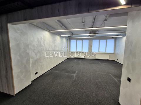 комерційна за адресою Золотоустівська вул., 3