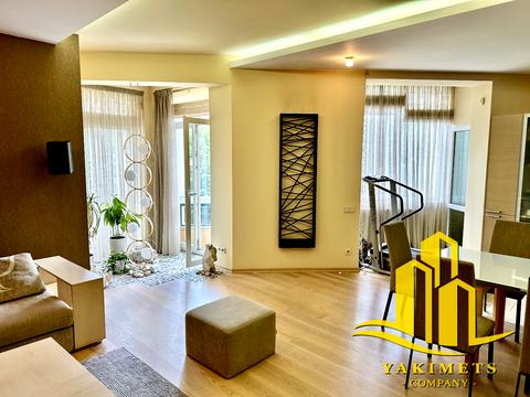 квартира по адресу Александра Олеся ул., 25д