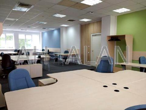 комерційна за адресою Польова вул., 24