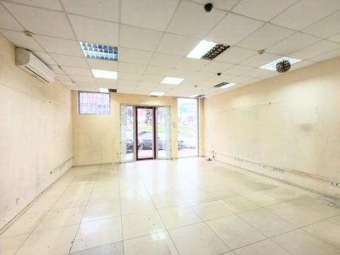 комерційна за адресою Святослава Хороброго, 12 б