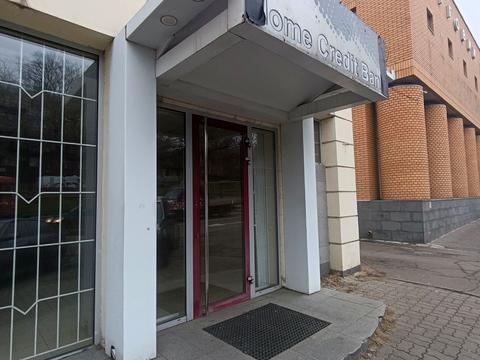 комерційна за адресою Святослава Хороброго, 12 б