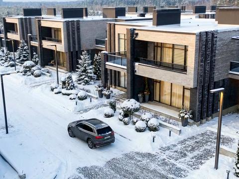 дом по адресу Вишнёвая ул., 37