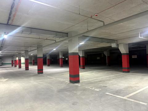 паркоместо по адресу Сечеславская Набережная ул., (Будинок)