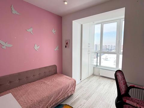 квартира за адресою Василя Стуса вул., (Будинок 4)