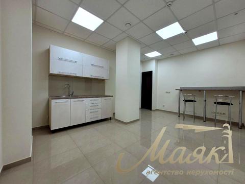 комерційна за адресою Київ, Спаська вул., 5