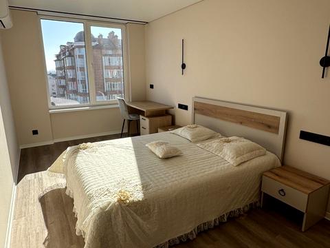 квартира по адресу Степана Бандеры ул., (Будинок 4)