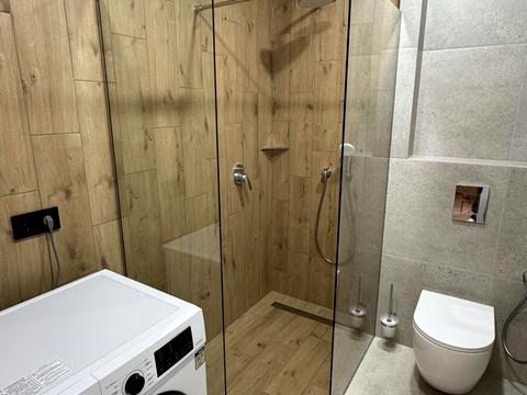 квартира по адресу Степана Бандеры ул., (Будинок 4)