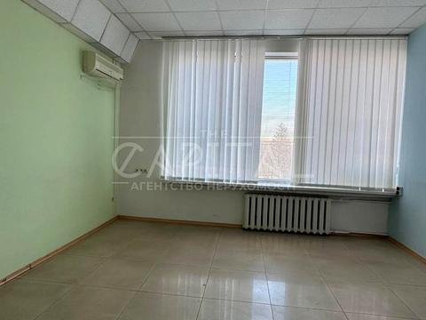 комерційна за адресою Лесі Українки бульв., 34