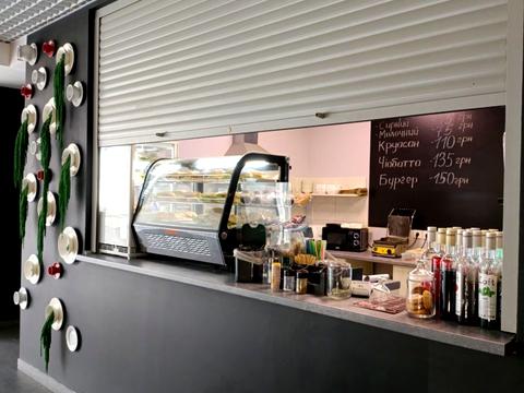 комерційна за адресою Мечникова вул., 11