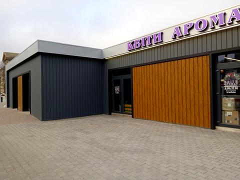 комерційна за адресою Костянтинівська вул., 66