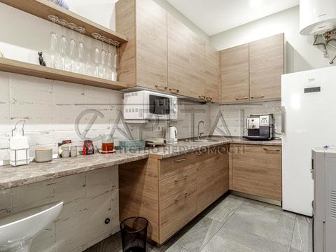 комерційна за адресою Київ, Січових Стрільців вул. (Артема), 84-А