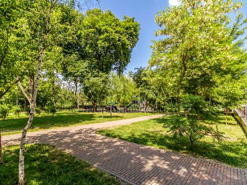 комерційна за адресою Київ, Січових Стрільців вул. (Артема), 84-А