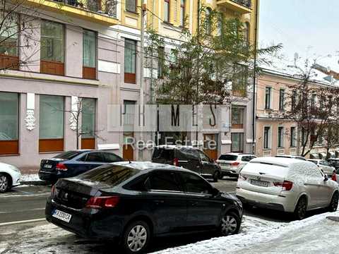 коммерческая по адресу Софиевская ул., 12