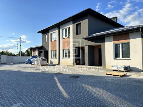 будинок за адресою Молодіжна вул.