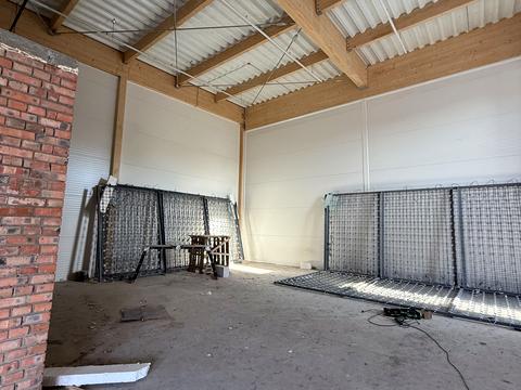 коммерческая по адресу Киевская ул., 1