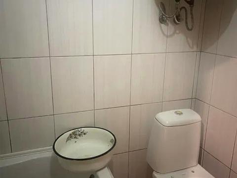 будинок за адресою Гетьмана Петра Дорошенка пров. (Краснослободський)