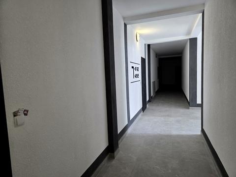 квартира по адресу Даниила Галицкого ул., (Будинок)