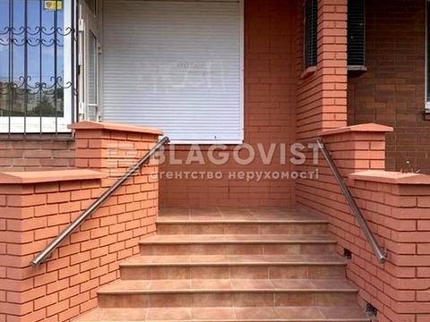 коммерческая по адресу Анны Ахматовой ул., 13