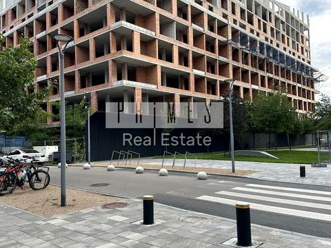 комерційна за адресою Київ, Набережно-Рибальська дорога вул., 7