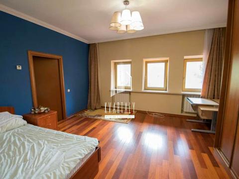 будинок за адресою Озерна