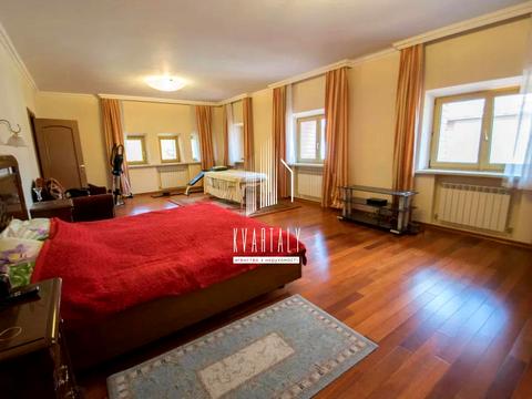 будинок за адресою Озерна