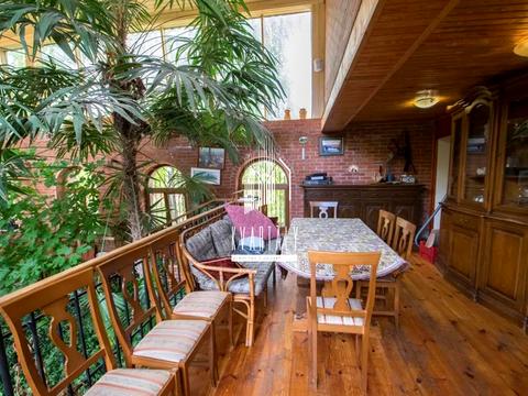 будинок за адресою Озерна