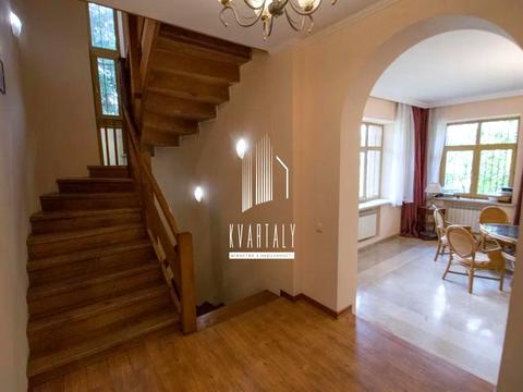 будинок за адресою Озерна