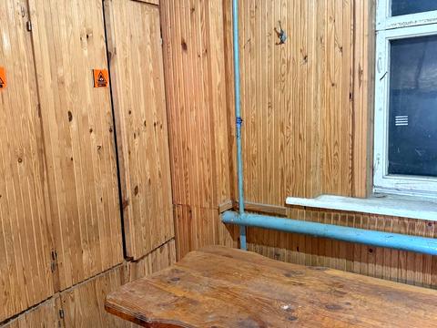 комерційна за адресою Калнишевського вул., 2