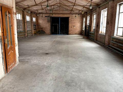 комерційна за адресою Калнишевського вул., 2