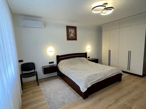 квартира по адресу Героїв Крут ул., 6