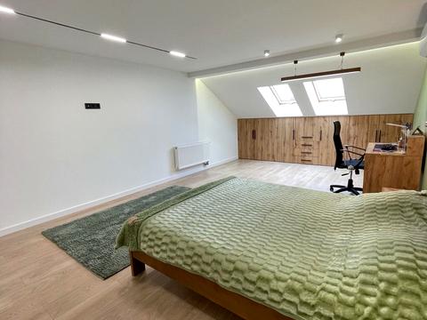 квартира по адресу Героїв Крут ул., 6