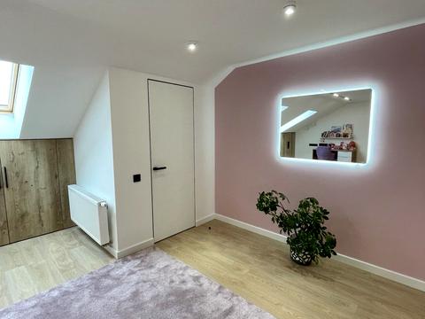 квартира по адресу Героїв Крут ул., 6