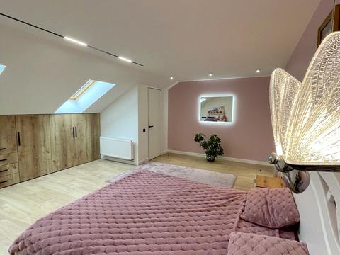 квартира по адресу Героїв Крут ул., 6