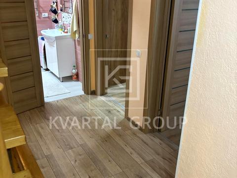 будинок за адресою Молодіжна вул., 8