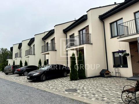 будинок за адресою молодіжна