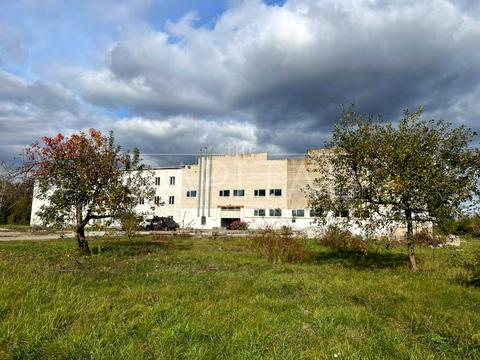 коммерческая по адресу Поліська, 12