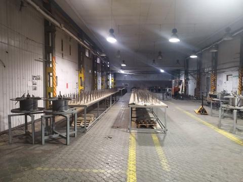 комерційна за адресою Володимира Антоновича вул. (Свердлова), 33