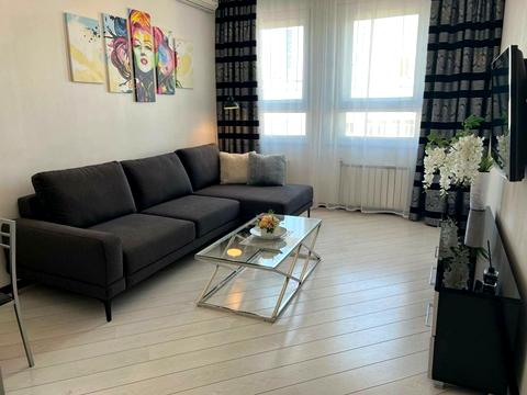 квартира за адресою Шота Руставелі вул., 44