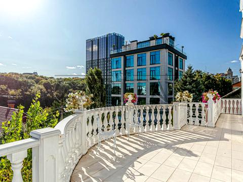 будинок за адресою Київ, Редутна вул.