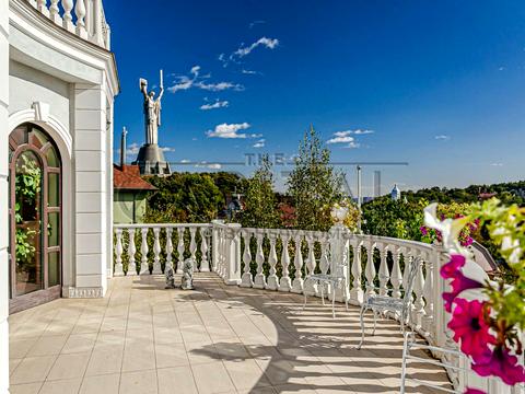 будинок за адресою Київ, Редутна вул.