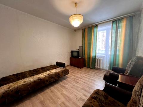 квартира за адресою В'ячеслава Радченка вул. (Комінтерну), 20