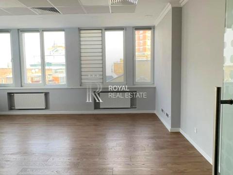 комерційна за адресою Київ, Лєскова вул., 9