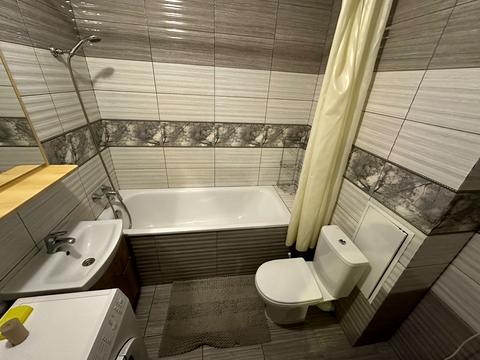 квартира за адресою Академіка Глушкова просп., 9-В