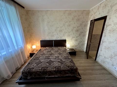 квартира за адресою Академіка Глушкова просп., 9-В